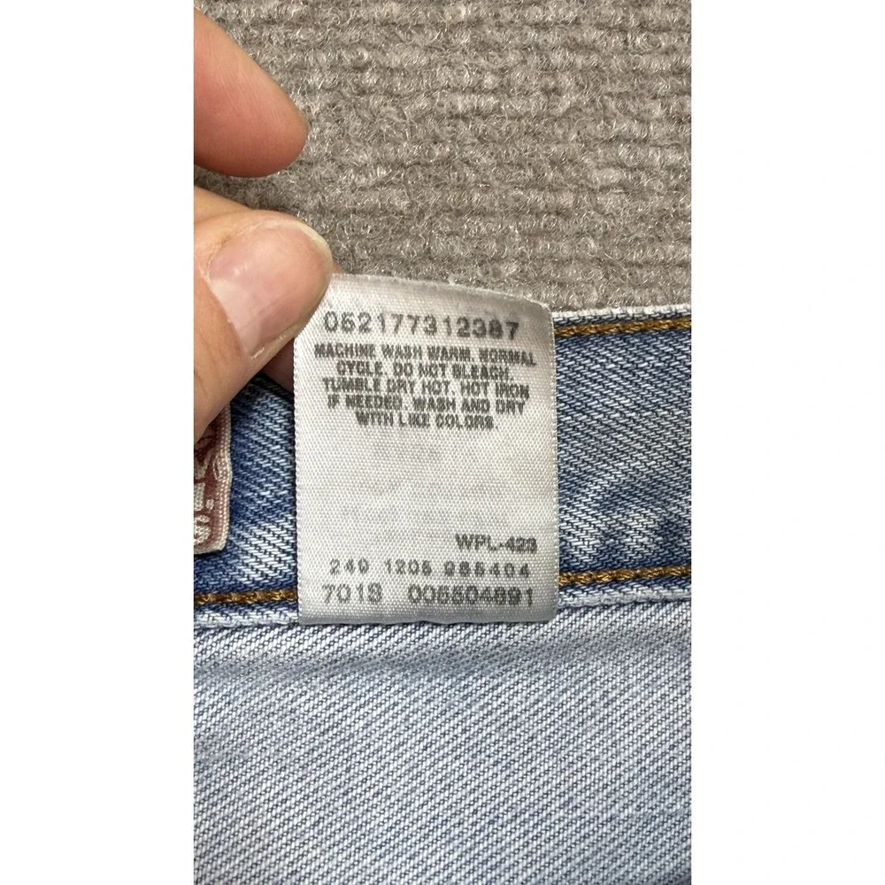 2005 Levis 550 Jeans Mens 34x34 Light‎ Wash Blue Denim Classic black wing